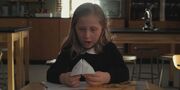 S2E1 A girl with a paper fortune teller