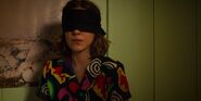 S3E3-El blindfolded