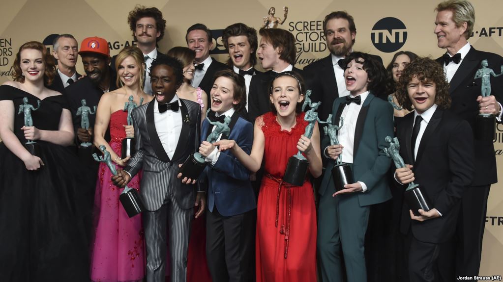 SAG Awards: The Stranger Things Ladies - Go Fug Yourself