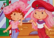 Cepe and Strawberry Blow kisses how gay and cute