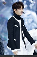 "I am YOU" (Lee Know)