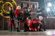 "LALALALA" Stray Kids