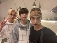 @realstraykids Nov. 14, 2021