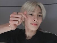 @realstraykids Jan. 3