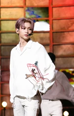 "Levanter" Inkigayo Dec. 15