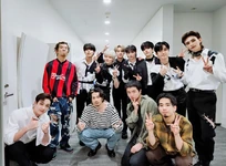 @Stray_Kids_JP Aug. 5 (with King Gnu)