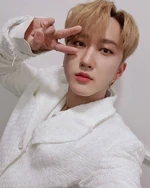 @realstraykids Dec. 18