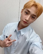 Bang Chan IG 210809 (5).jpg (280 KB) @realstraykids Aug. 9