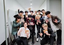 @Stray_Kids_JP Aug. 5 (with Official Hige Dandism)