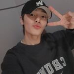 @realstraykids May 18
