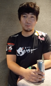 Daigo Umehara at Capcom Cup 2018