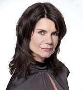 Nicola Tiggeler als Barbara von Heidenberg (2010)