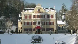 Winterlicher Fürstenhof