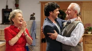 Große Freude: Alexander ist zur Hochzeit von Werner und Doris angereist.