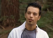 Staunend begegnet Robert…