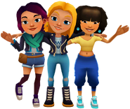 Jolien, Freya, and Mina group hugging