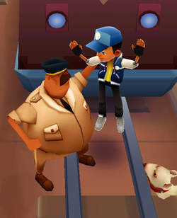 So I decided to speedrun Subway Surfers and made a police officer regret  his life choices 