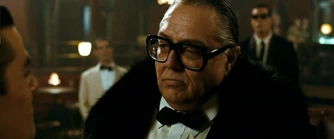 The Mayor, about to greet Blue.