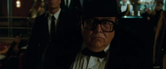 The Mayor, arriving at the theater.