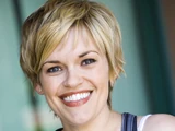 Kari Wahlgren