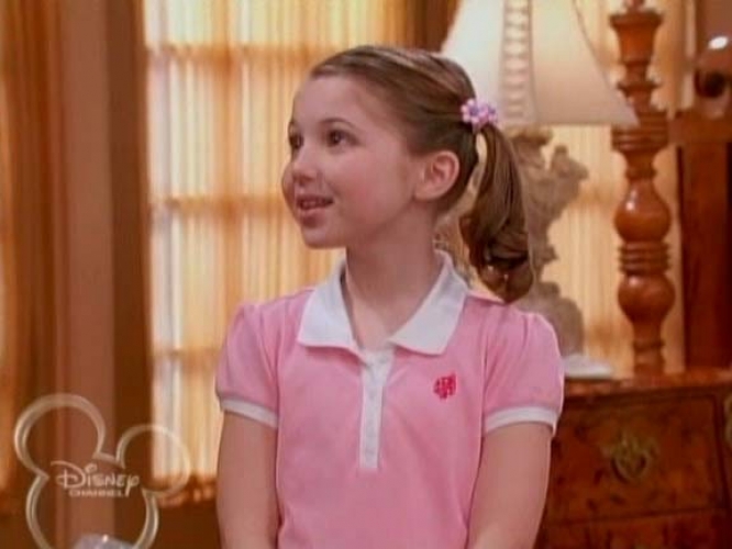 Holly O Neil The Suite Life Wiki Fandom