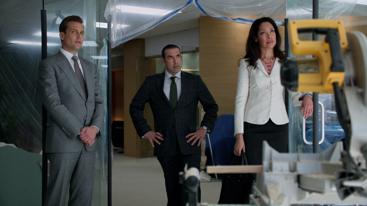 Suit Up (W) - Tv Show Suits Merchandise Lawyer Harvey Specter Mike