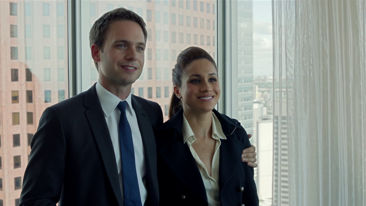Season 8 cheap suits episode 1