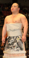 Shunketsu during the Juryo dohyo-iri (c. 2006)