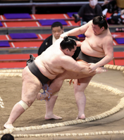 Wakenokaze defeats Mudoho (c. 2021)