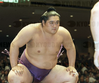 Tochinohana during his Makuuchi debut (c. 2000)