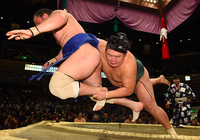 Kagamio defeats Amuru (c. 2015)