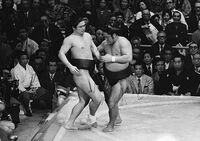 Tenryu loses to Hasegawa (c. 1973)