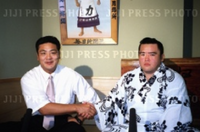 Ryuho after promotion to Juryo (c. 2002)