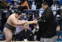 Nagamura wins his first Sandanme Yusho (c. 2024)