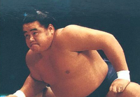 Takuetsuyama warms up for his upcoming match (c. 1985)