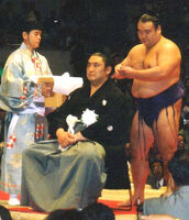 Kitakachidoki's retirement ceremony (c. 2000)