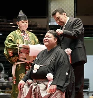 Akiseyama's retirement ceremony (c. 2024)