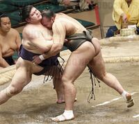 Osunaarashi ensures promotion to Juryo (c. 2013)