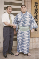 Tamanokuni after promotion to Juryo (c. 1999)
