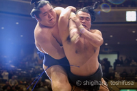Tamanokuni defeats Furuichi (c. 2001)