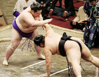Wakakoyu loses to Ushiomaru (c. 2008)
