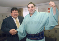 Kokkai after promotion to Juryo (c. 2003)
