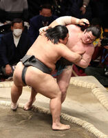 Osanai loses the Sandanme yusho playoff (c. 2022)