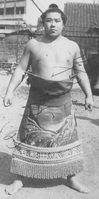 Wakamaeda with his kesho-mawashi