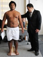 Wakaichiro gets measured upon joining professional sumo (c. 2016)