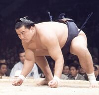 Maenoyama prepares for his upcoming match