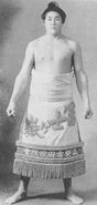 Wakaminato during his time as "Fujigatake" (c. 1938)