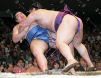 Jumonji loses to Tochinohana (c. 2000)