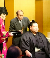 Kyokuhikari's retirement ceremony (c. 2018)