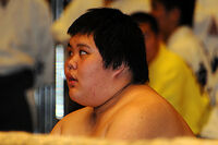 Wakashoji awaits for his upcoming match (c. 2010)